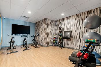 Wellbeats fitness studio with over 400 streamed classes